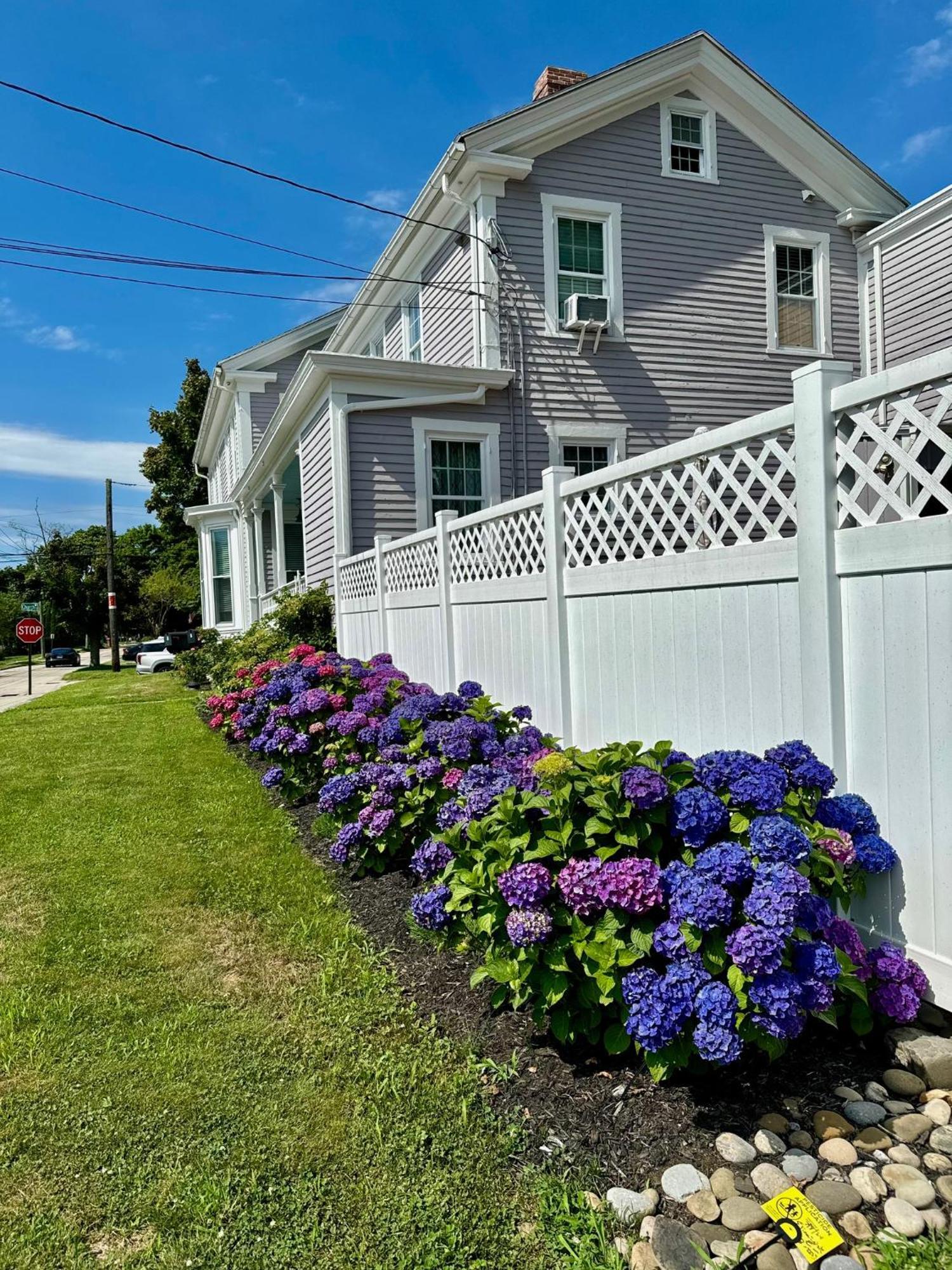 Cheerful Historic 3 Bedroom Townhouse - Downtown Mystic Stonington Exterior foto